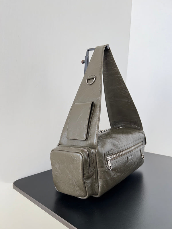 SUPERBUSY SLING BAG 35 IN KHAKI GREEN LAMBSKIN