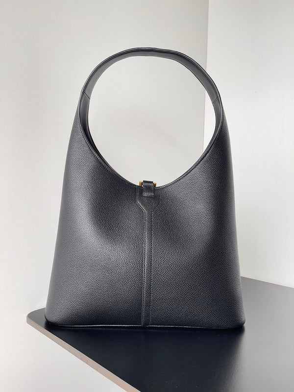 GOLD LOCKER SHOULDER BAG 62 IN BLACK CALFSKIN