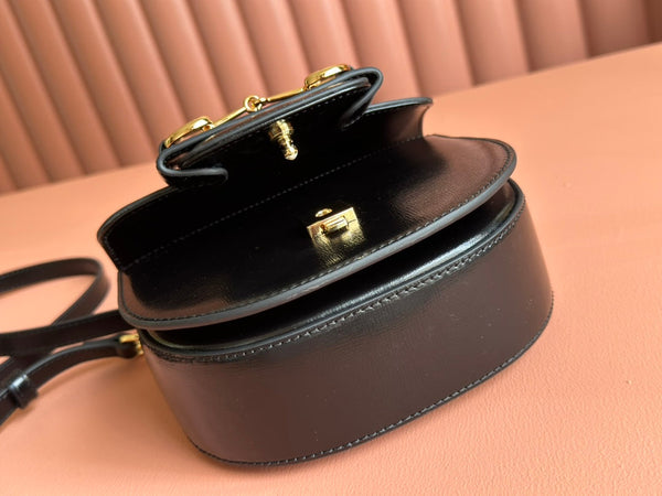 Borsa Gucci Horsebit in pelle nera 239811
