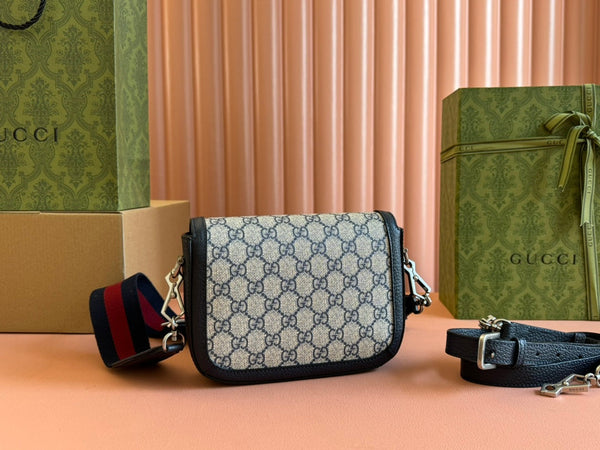 Borsa Gucci Horsebit in pelle nera blu ebano e tela 244258