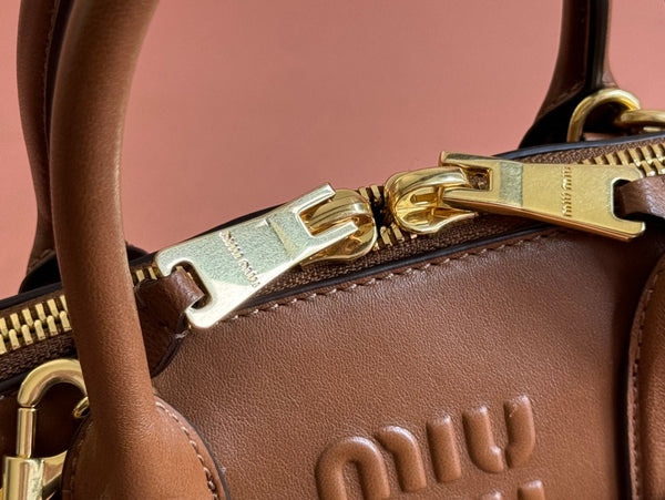 Briarwood Aventure Nappa Leather Top-handle Bag 28cm Brown 231057