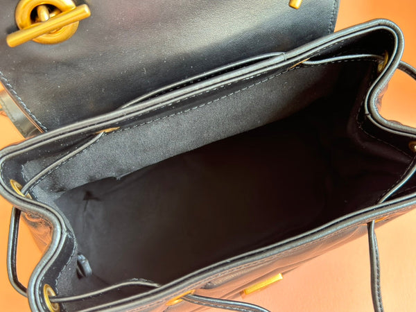 Zaino Gucci GG Marmont in pelle nera 248169