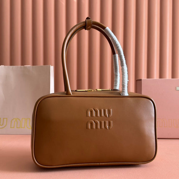 BELLISSIMA BORSA CON MANICO 29 IN PELLE DI VITELLO LUCIDA MARRONE TAWNY