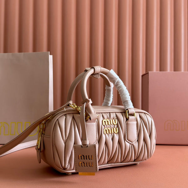 BORSA TRAPUNTATA ARCADIE 22 IN PELLE DI AGNELLO BEIGE MISCHKA