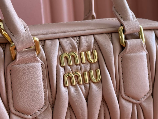 ARCADIE MATELASSÉ BAG 22 IN MISCHKA BEIGE LAMBSKIN