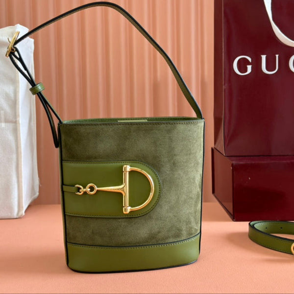 Gucci 73 Mini 20cm Bucket Bag in pelle scamosciata verde 244449