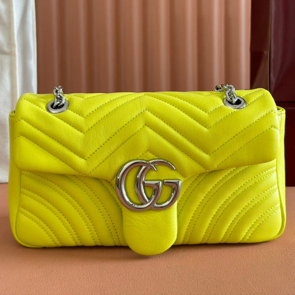 Borsa Gucci GG Marmont in pelle di pecora gialla 250855