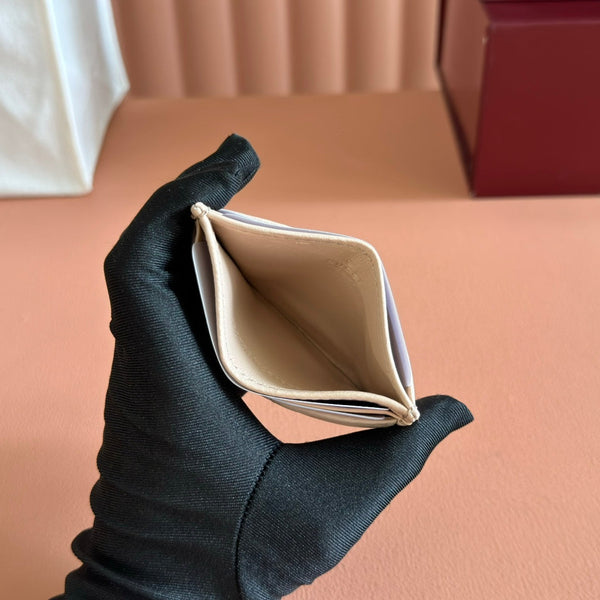 Gucci Marmont Card Wallet Beige Calfskin 254955