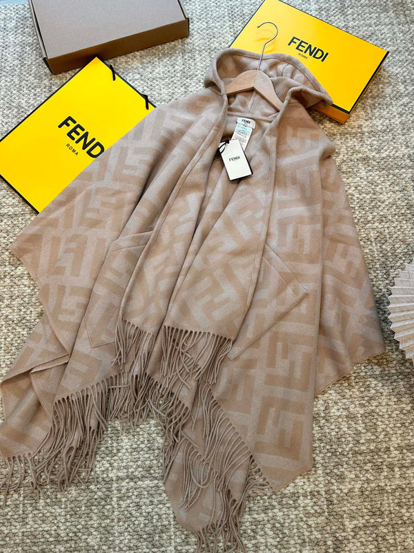 FF PONCHO IN TUSCAN BEIGE CASHMERE 413684
