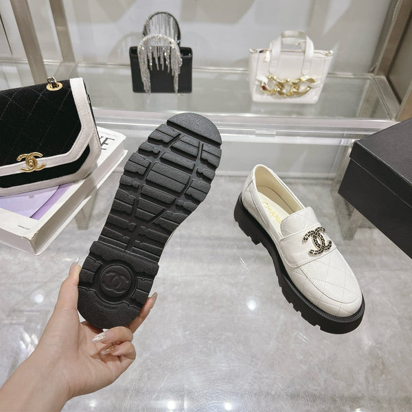 CC Moccasins White Cowhide