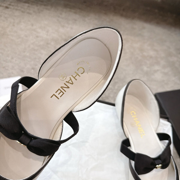 CC 25b Mary Jane autunno-inverno 15mm Bianco Nero Pelle di vitello e pelle di pecora 415776