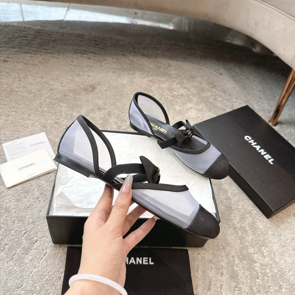 CC 25b Fall-Winter Mary Janes 15mm White Black Mesh & Grosgrain 415779