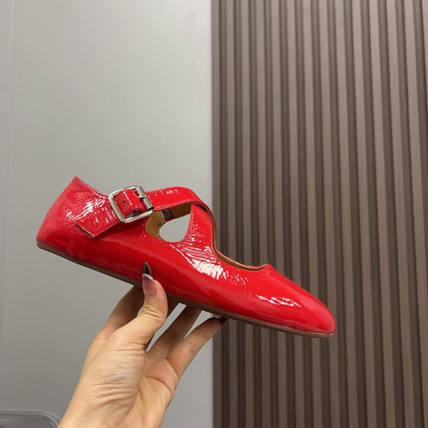 Alaila Criss Cross Ballet Flats In Red Glossy Calfskin 996033
