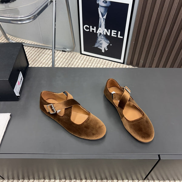 Alaila Criss Cross Ballet Flats In Brown Velvet 996041