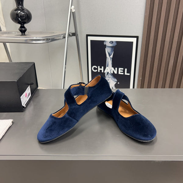 Alaila Criss Cross Ballet Flats In Deep Blue Velvet 996043