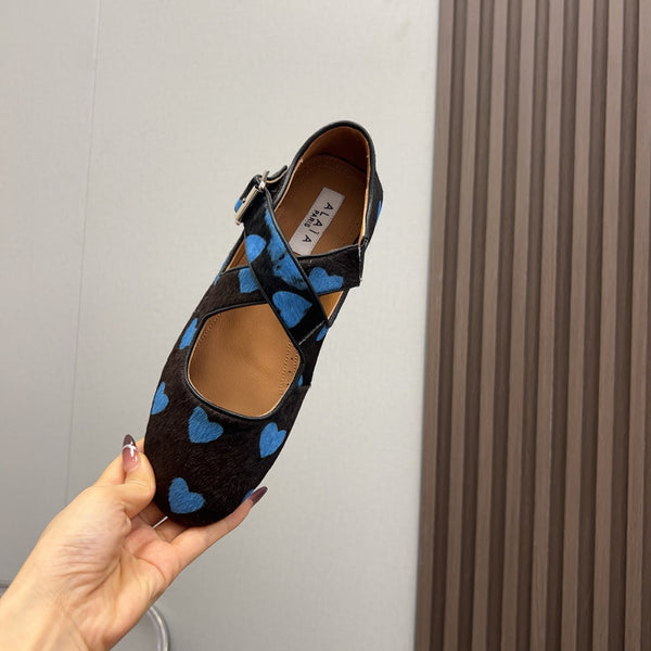 Alaila Criss Cross Ballet Flats In Black Lambskin 996063