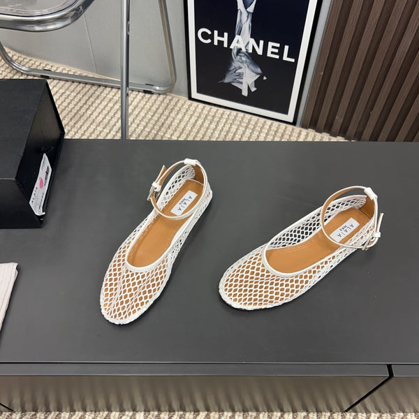 Alaila Mary Jane In White Mesh Fabric 996069