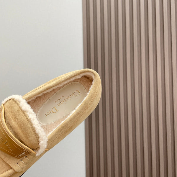 CD Loafer In Light Yellow Brown Suede 996007