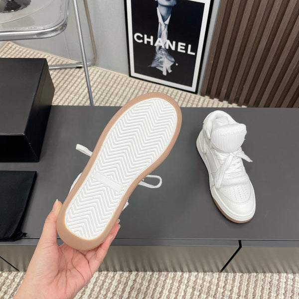 SNEAKERS ALTE IN PELLE DI VITELLO BIANCA