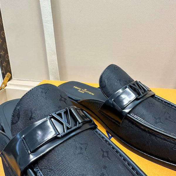 LV EASY MULE IN BLACK MONOGRAM DENIM
