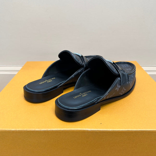 LV EASY MULE IN BLACK MONOGRAM CALFSKIN