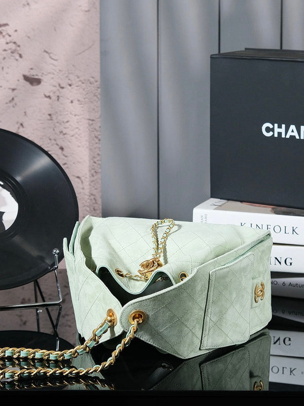 CC 25C Hobo Bag 30cm Light Green Suede