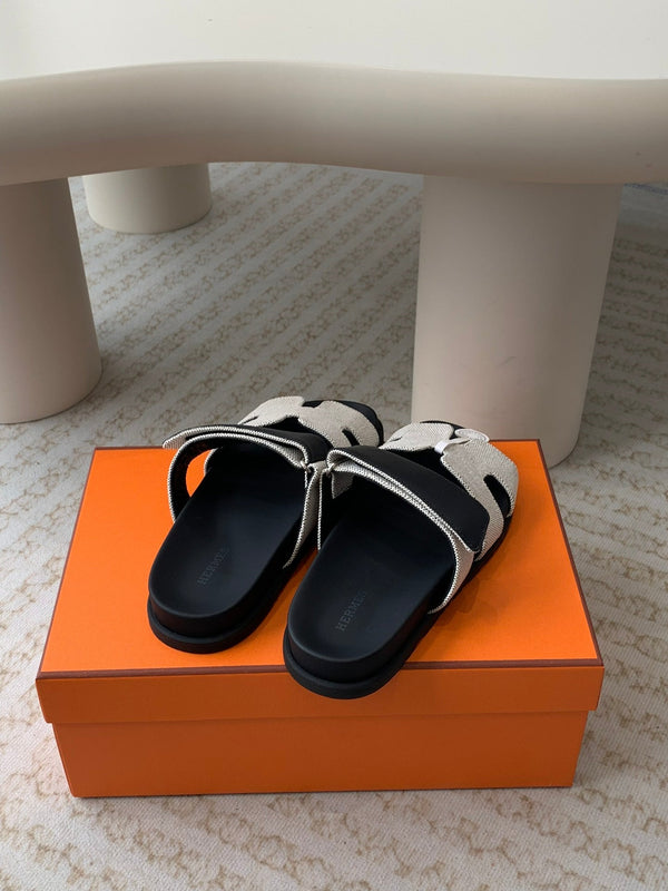 chypre sandal white canvas black calfskin