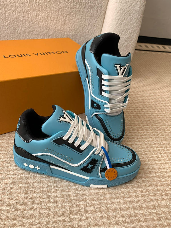 Sneaker LV Trainer in pelle di vacchetta blu