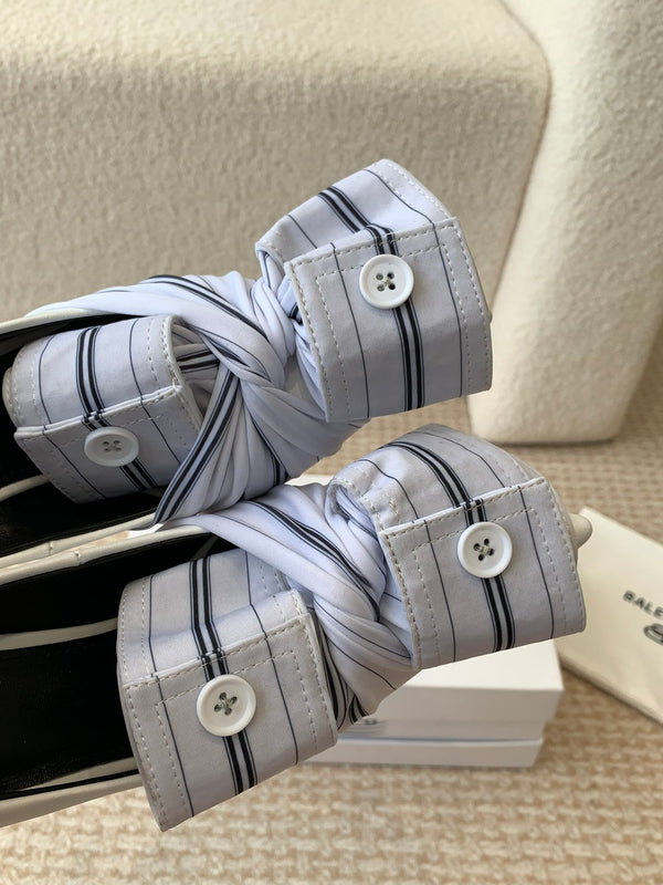 KNIFE CHEMISE HIGH PUMPS IN WHITE COTTON AND CALFSKIN