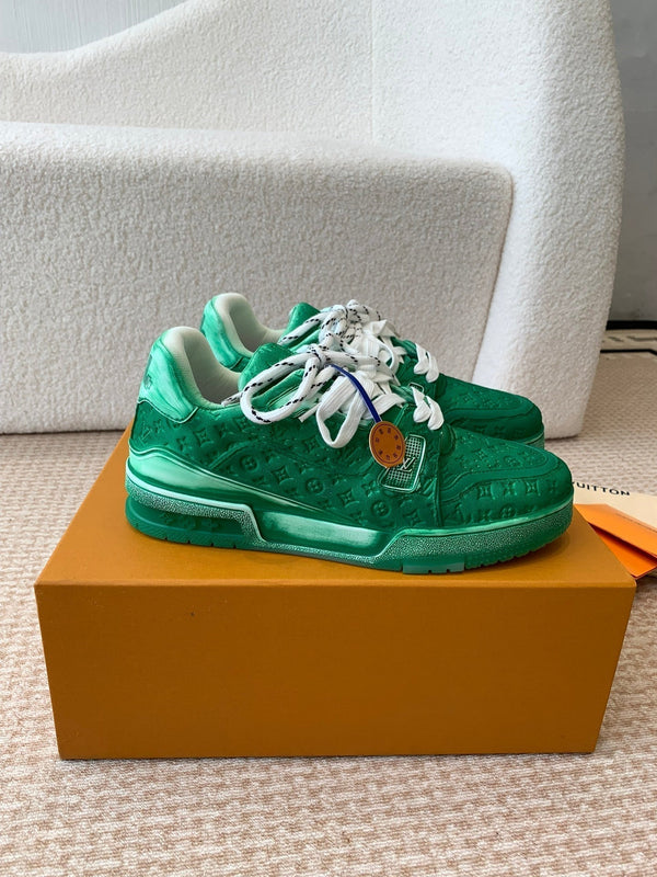 Sneaker LV Trainer 30mm in pelle bovina verde