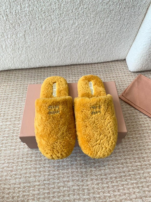 Miu Slippers Dark Yellow Wool