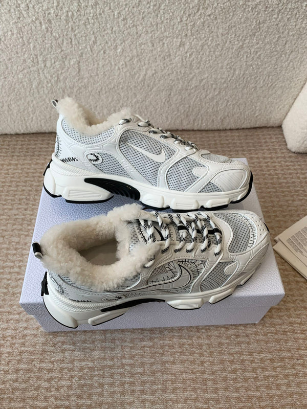 CD Chrono Sneaker In White Mesh Fabric 998710