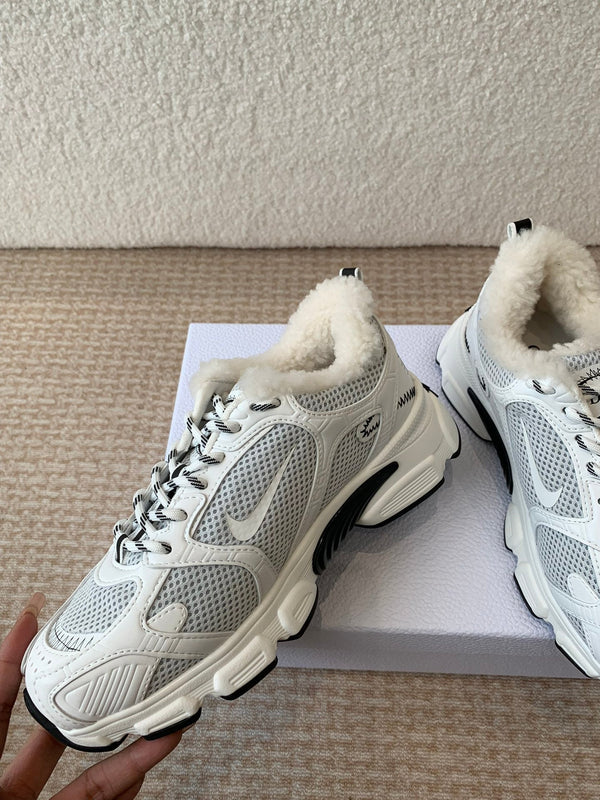 CD Chrono Sneaker In White Mesh Fabric 998710