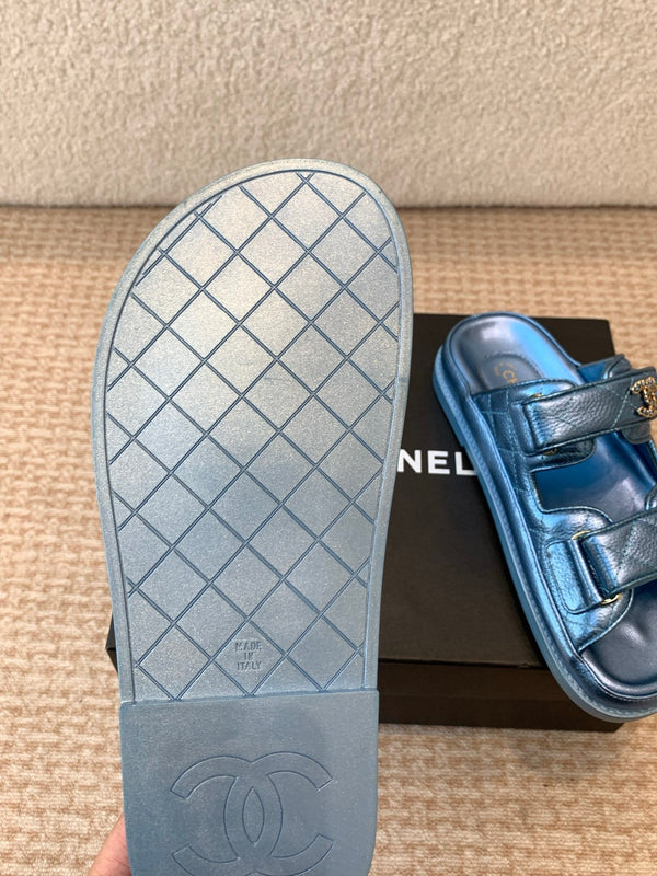 DAD SANDAL IN TEAL BLUE SHEEPSKIN MULE