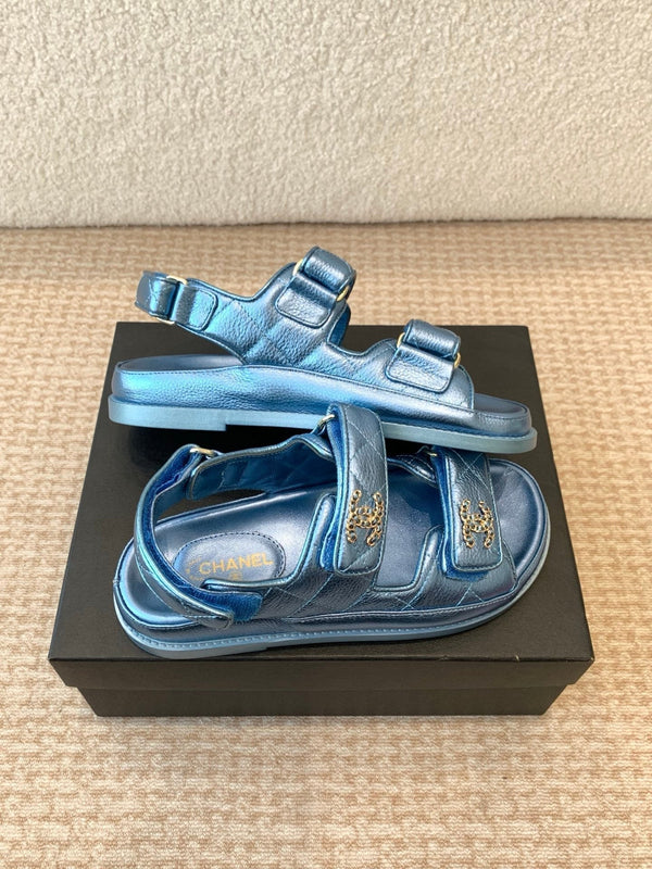 SANDALO DAD IN PELLE DI MONTONE BLU OTTANIO