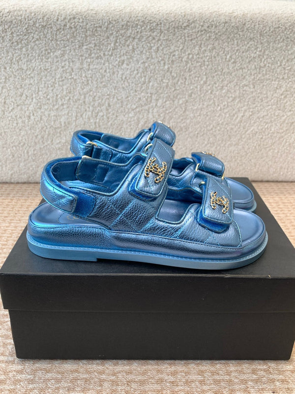 SANDALO DAD IN PELLE DI MONTONE BLU OTTANIO