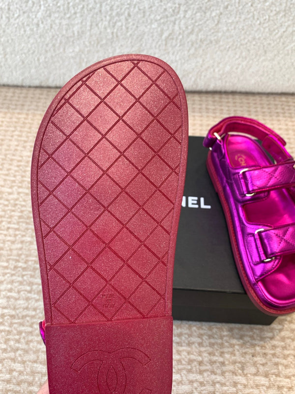 SANDALO DAD IN PELLE DI MONTONE VIOLA MAGENTA