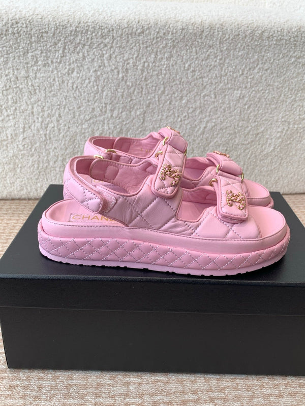 DAD SANDAL IN PALE PINK CALFSKIN