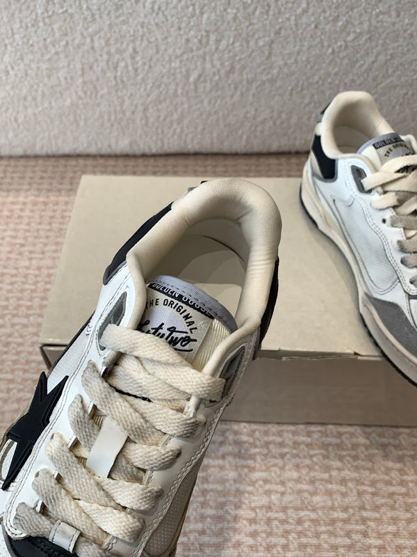 FORTY2 SNEAKERS WITH BLACK STAR WHITE CALFSKIN AND GREY SUEDE UPPER