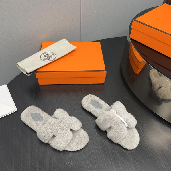 HM Oran Sandal Light Grey Wool 952308