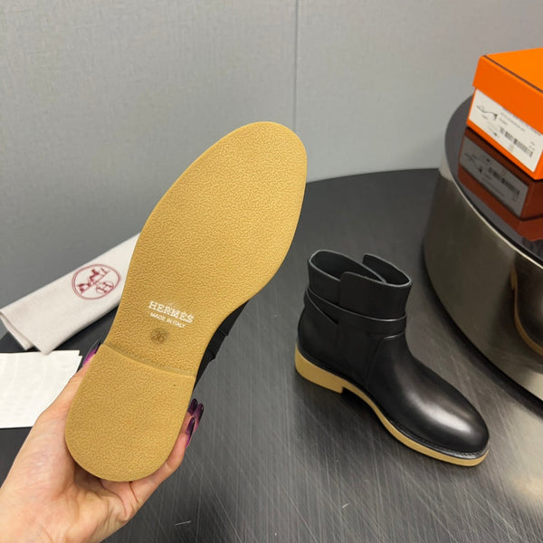 HM History Ankle Boot 30mm Black Cowhide 952479