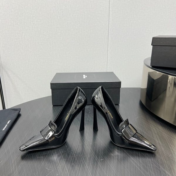 D'ORSAY PUMPS IN BLACK GLOSSY CALFSKIN