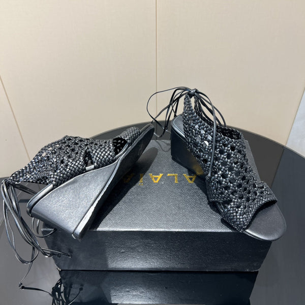 Alaia 25 Round-toe Braided Wedge Sandals 75mm Black Woven Leather 433565