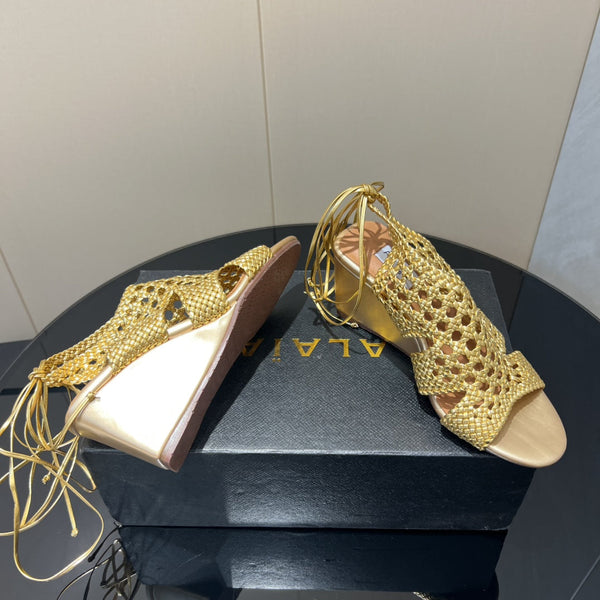 Alaia 25 Round-toe Braided Wedge Sandals 75mm Gold Metallic Woven Leather433569