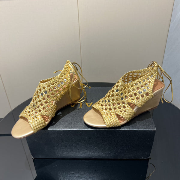 Alaia 25 Round-toe Braided Wedge Sandals 75mm Gold Metallic Woven Leather433569