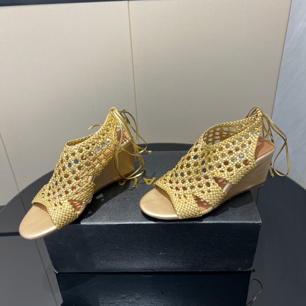 Alaia 25 Round-toe Braided Wedge Sandals 75mm Gold Metallic Woven Leather433569
