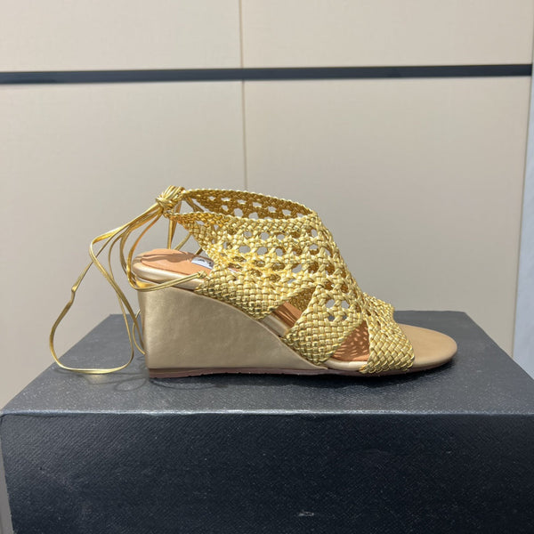 Alaia 25 Round-toe Braided Wedge Sandals 75mm Gold Metallic Woven Leather433569