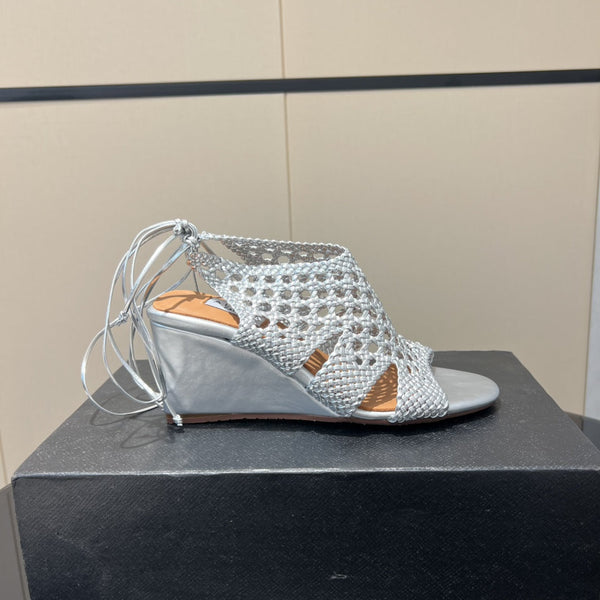 Alaia 25 Round-toe Braided Wedge Sandals 75mm Silver Metallic Woven Leather433570