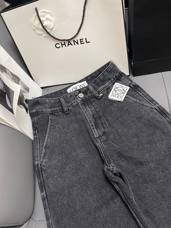 Loew White Anagram Dark Grey Jean