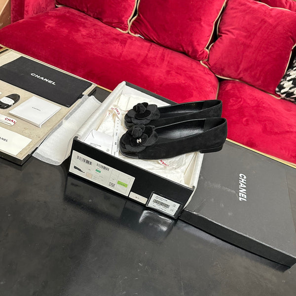 ballet flat flower all black suede